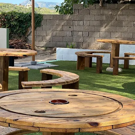 Ostello Brebei Niedda - Base Camp Outdoor & View Гоннеза