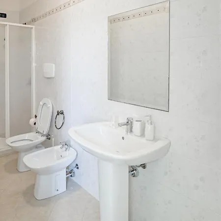 Ostello Brebei Niedda - Base Camp Outdoor & View Хостел *