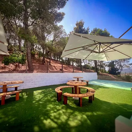 Ostello Brebei Niedda - Base Camp Outdoor & View * Гоннеза