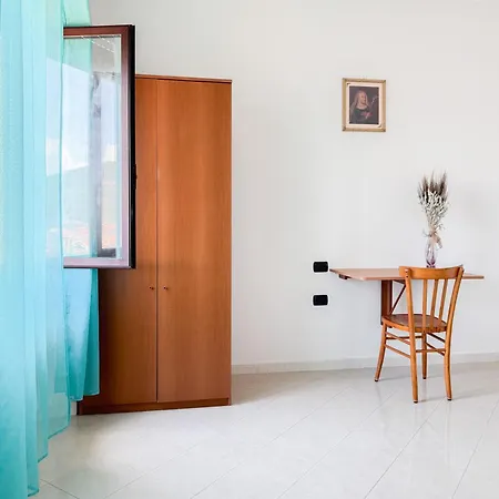 Ostello Brebei Niedda - Base Camp Outdoor & View Хостел *