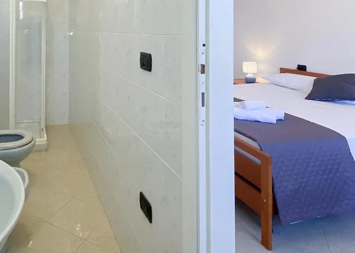 Hostal Brebei Niedda - Base Camp Outdoor & View Gonnesa