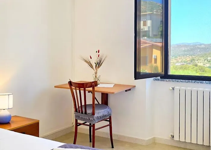 Brebei Niedda - Base Camp Outdoor & View