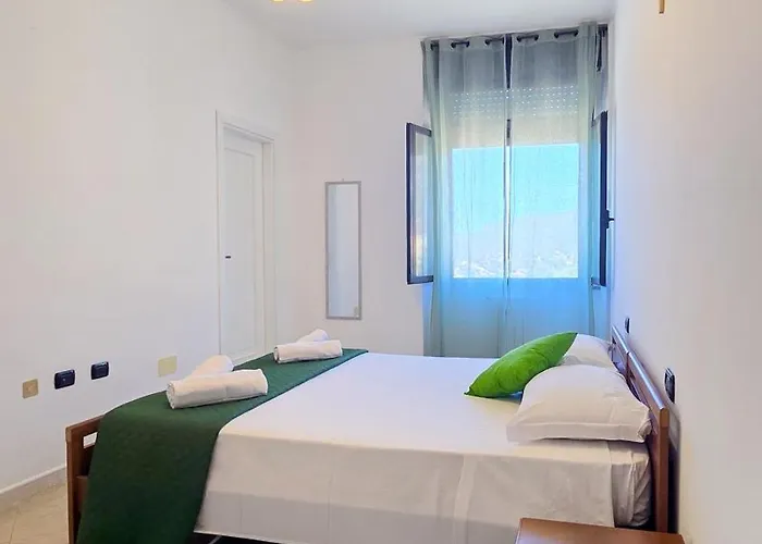 Hostal Brebei Niedda - Base Camp Outdoor & View