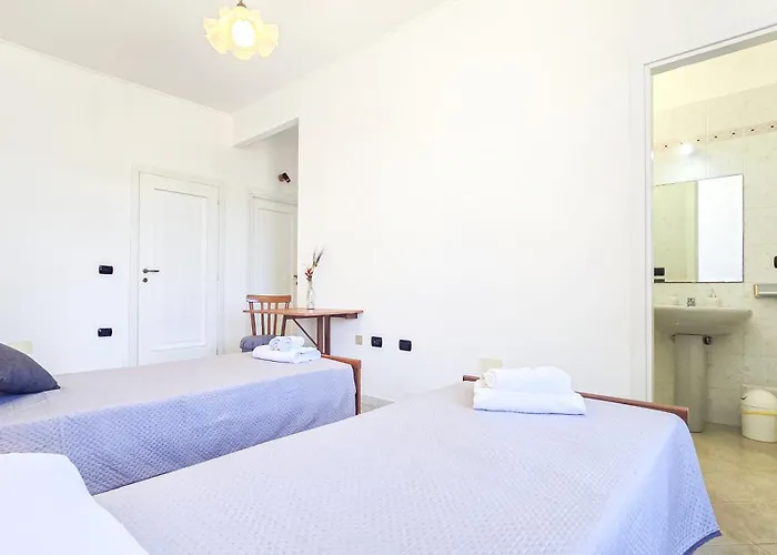 Hostal Brebei Niedda - Base Camp Outdoor & View Gonnesa