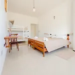 Brebei Niedda - Base Camp Outdoor & View * 贡内萨